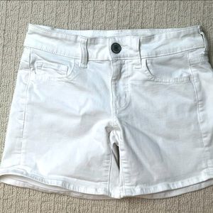 American Eagle midi white denim shorts 4